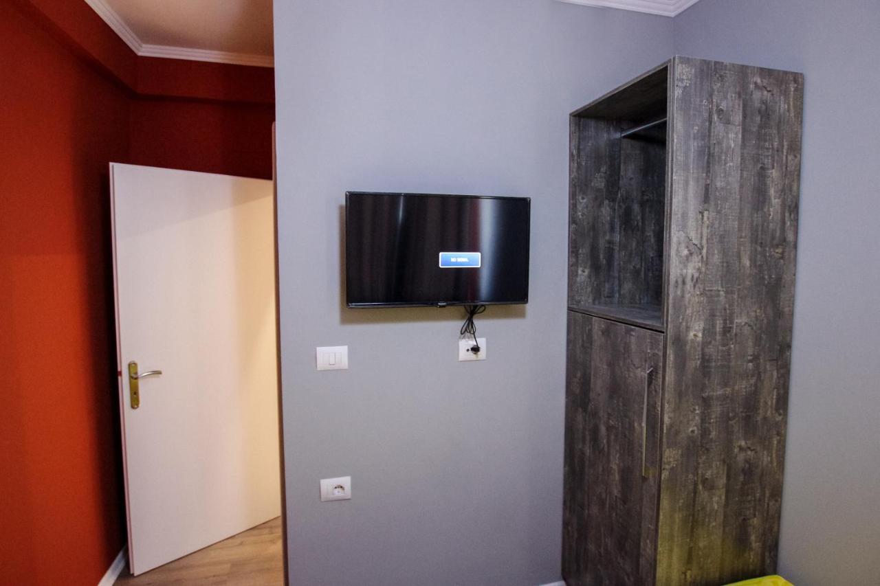 Novs Apartment 1 Gjirokastër 외부 사진